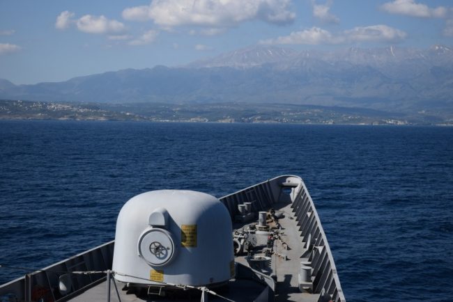 Fregata Regele Ferdinand a acostat in portul militar Souda din Insula Creta. Participa la Operatia EUNAVFOR MED IRINI (GALERIE FOTO)