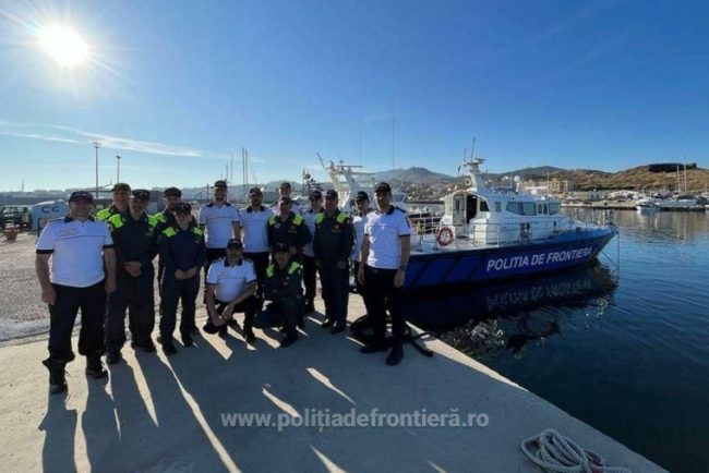 Peste 680 de persoane in pericol pe Marea Mediterana, salvate de navele Garzii de Coasta