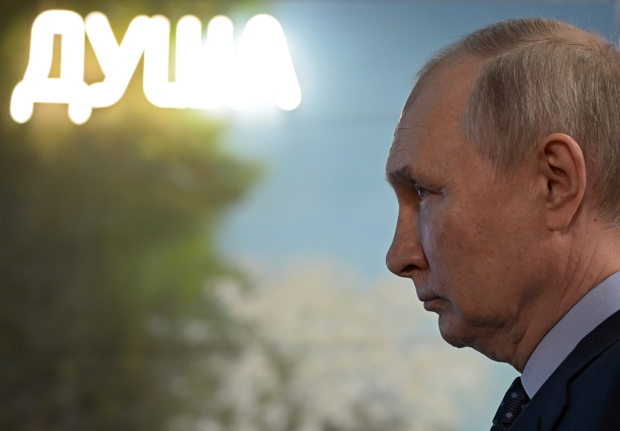 Opoziţia din Africa de Sud cere o ordonanță care să oblige autoritățile să-l aresteze pe Putin, dacă vizitează țara