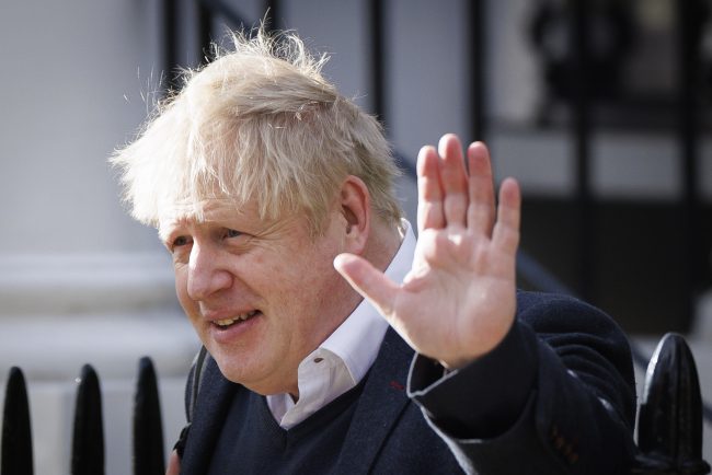 Boris Johnson anunță că s-a angajat la tabloidul Daily Mail, după plecarea din Parlamentul britanic