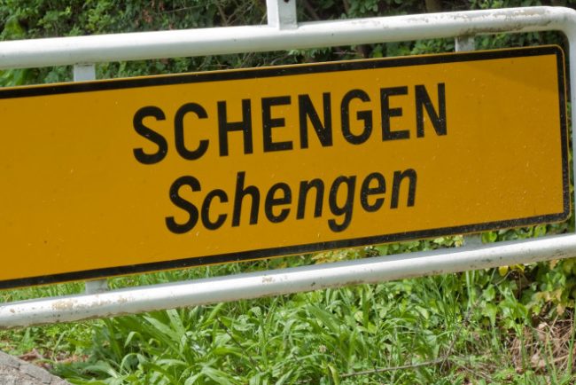 „România are șanse ca până la sfârșitul anului să adere la spațiul Schengen”, spune eurodeputatul Siegfried Mureșan
