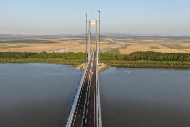 Imagini spectaculoase cu celebrul pod peste Dunăre de la Brăila, înainte de inaugurare