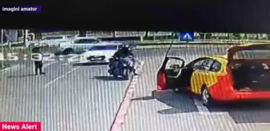 O femeie a fost jefuită în trafic, în București. Amantul ei a pus doi bărbați să îi lovească mașina și să-i fure geanta plină cu bani