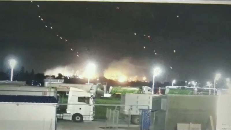 VIDEO: Momentul atacului cu drone asupra portului Izmail. Cum arată după bombardamentul rușilor
