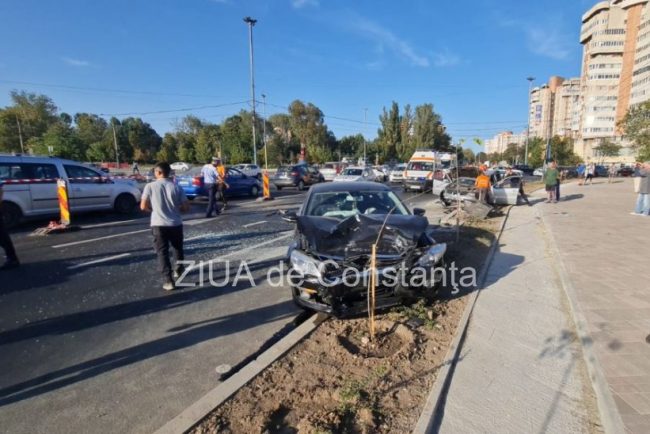 ACCIDENT LIVE VIDEO: Accident rutier in zona Garii din Constanta. Șofer urmarit in trafic. Au fost focuri de arma! (FOTO +VIDEO)