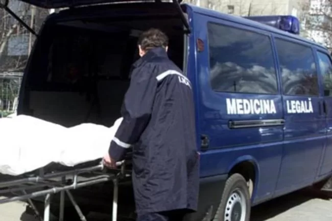 Cadavru carbonizat, găsit în incinta unei firme din Constanța. Polițiștii au demarat o anchetă