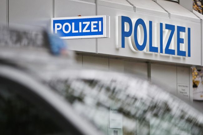 Un bărbat a fost arestat în Germania pentru că ar fi pregătit un atac împotriva unei demonstraţii pro-israeliene
