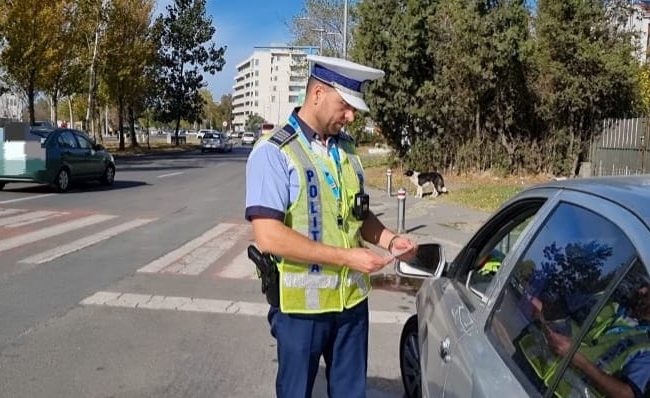 Zeci de amenzi aplicate de politistii din Constanta pentru nerespectarea vitezei legale de deplasare (FOTO)