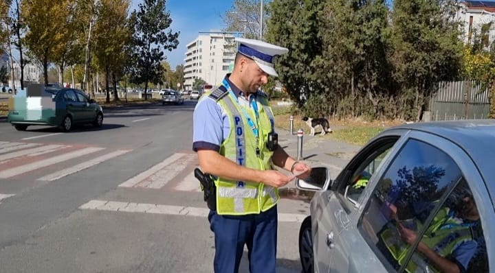 Zeci de amenzi aplicate de politistii din Constanta pentru nerespectarea vitezei legale de deplasare (FOTO)