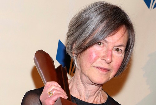 A murit poeta americană Louise Glück, laureată a Premiului Nobel pentru Literatură