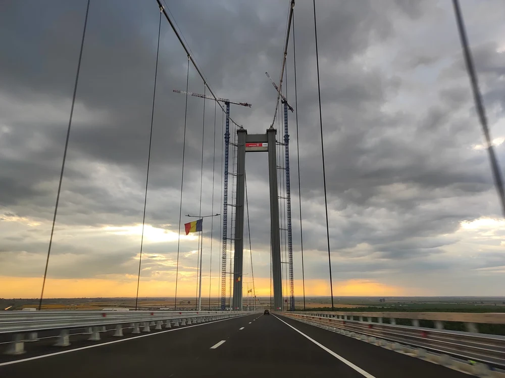 Grindeanu merge în inspecție la podul suspendat peste Dunăre: „Acea lucrare nu a fost recepţionată. Punct!”