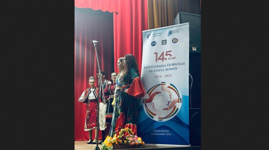Ziua Dobrogei, marcata de elevii din judetul Constanta! Spectacol impresionant pe scena Palatului Copiilor Constanta
