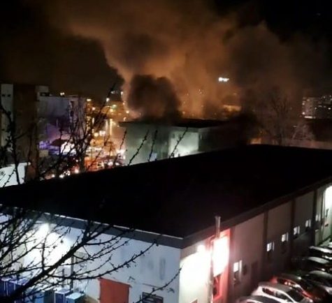 UPDATE: Incendiu la sediul Politiei Municipiului Tulcea. Intervin pompierii (FOTO+VIDEO)