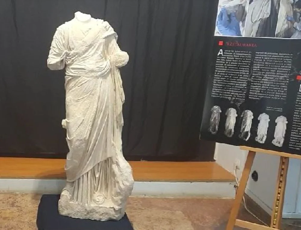 Statuie spectaculoasă, veche de 2.000 de ani, descoperită la Alba Iulia. Pe piața antichităților valorează 400.000 de lire