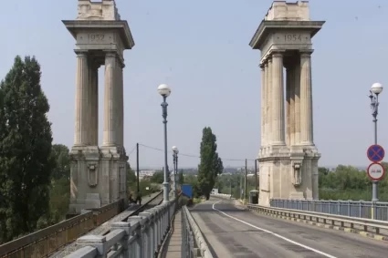 Autoritățile române și bulgare vor să revizuiască procedurile referitoare la trecerea Podului Prieteniei