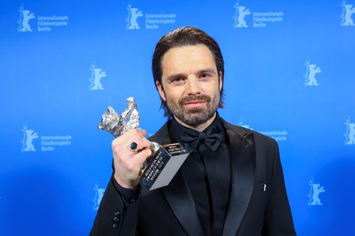 Marii câștigători de la Berlinala 2024: Actorul român Sebastian Stan a primit Ursul de Argint
