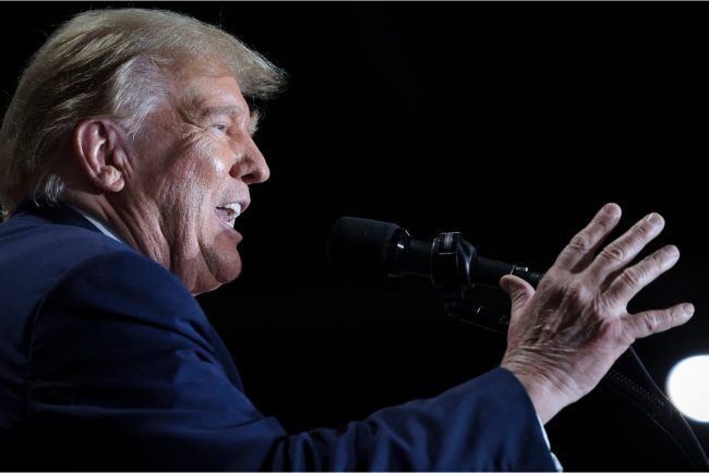 Abolirea Constituției, alianțe cu dictatori și răzbunări personale: Ce a amenințat Trump că va face dacă va reveni la Casa Albă (CNN)