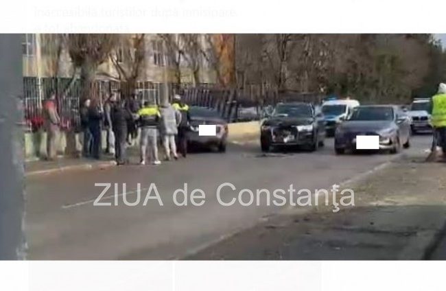 Accident rutier in Constanta! Doua masini implicate (FOTO+VIDEO)