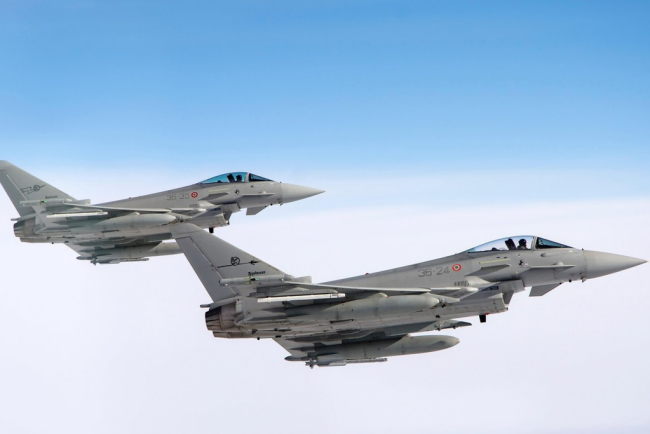 Avioane de luptă ale Italiei au interceptat aeronave ruseşti deasupra Mării Baltice