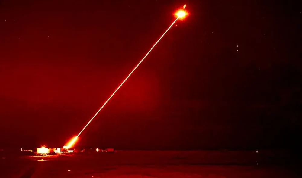 Ucraina ar putea primi un laser militar britanic cu care să doboare dronele ruseşti VIDEO