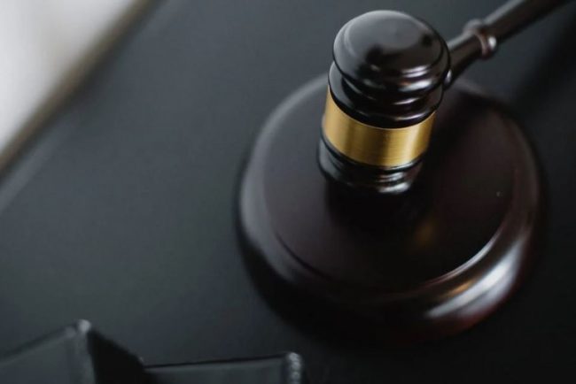 Justitie Costanta: Se schimba judecatorii in dosarul dintre Tander Maxx SRL si Primarul Comunei Limanu