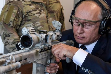 Putin susţine că instructori militari occidentali se află deja în Ucraina. „Se vor afla şi în zona de ţintire a forţelor ruse”