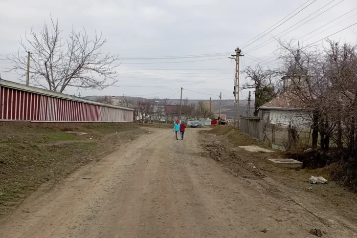 Primăriile României rurale care stau mereu cu mâna-ntinsă la Guvern. De ce este nevoie de o reformă administrativă