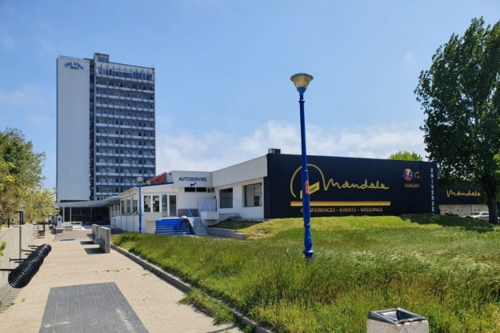 A solicitat acord de mediu de la APM Constanta: Transevren SRL continua demersurile pentru doua turnuri de 15 etaje in locul fostului restaurant Parc din Mamaia