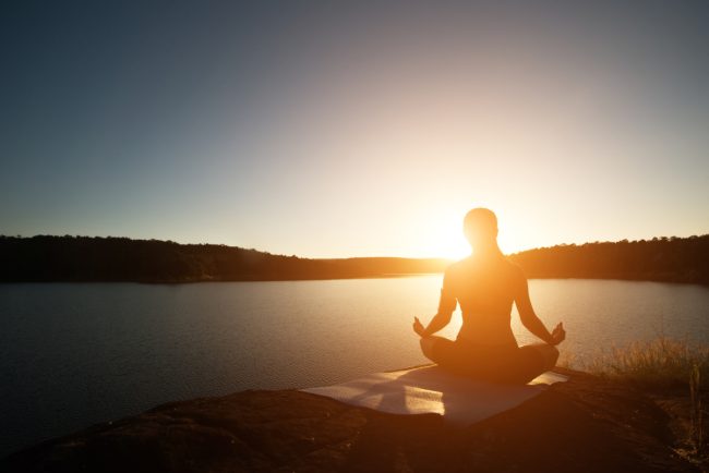 Beneficiile meditației: O călătorie spre sănătatea mintală și fizică