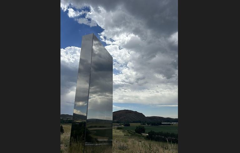 VIDEO Un alt monolit misterios a fost descoperit pe un câmp din Colorado. Este al doilea găsit în această lună în SUA