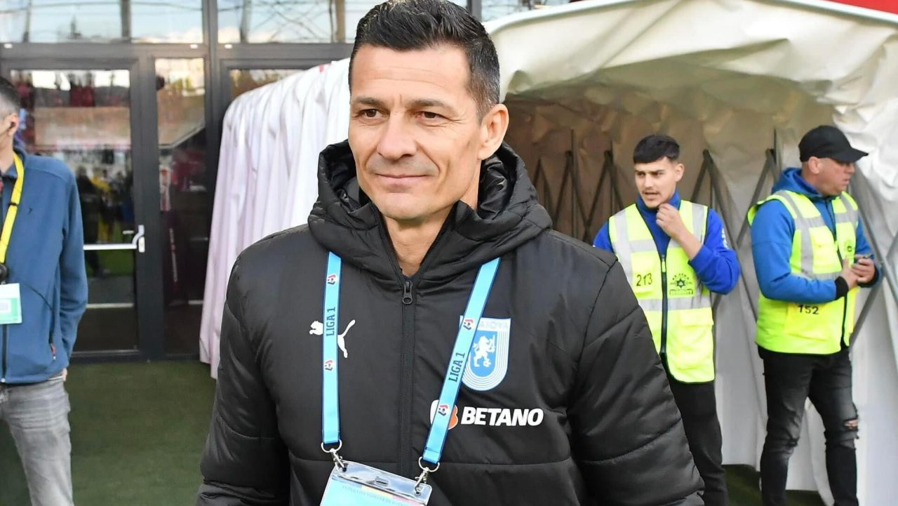 Gâlcă, plecare cu zâmbetul pe buze de la Craiova: „O să-mi iau banii în rate“. Cum le-a bătut obrazul șefilor