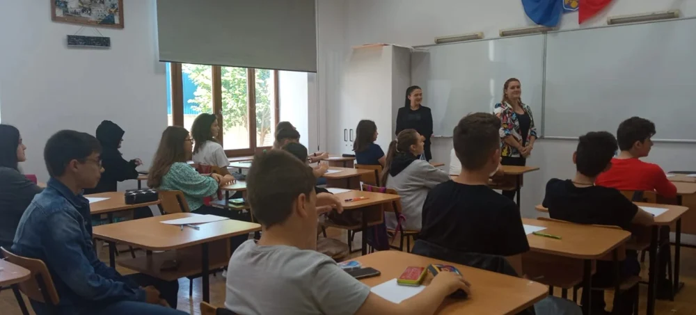 Cum văd elevii reformarea sistemului de Educație: „Vrem manuale atractive, profesori implicați și libertatea de a ne alege viitorul”