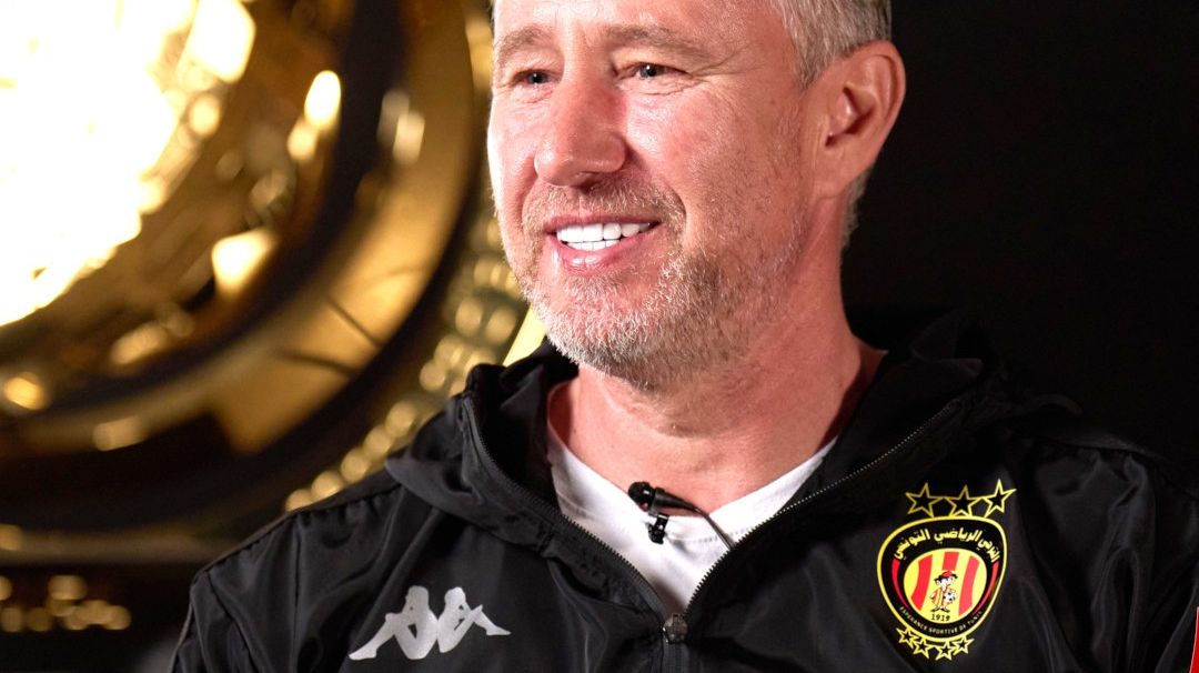 Meciul sezonului ACUM pentru Laurențiu Reghecampf, Ploaie de goluri în ”El Clasico” Esperance Sportive Tunis