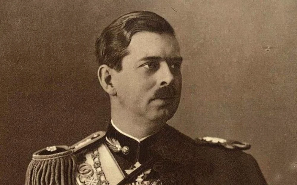 27 februarie: A fost promulgată noua Constituție a României, prin care se introducea dictatura regală a lui Carol al II-lea
