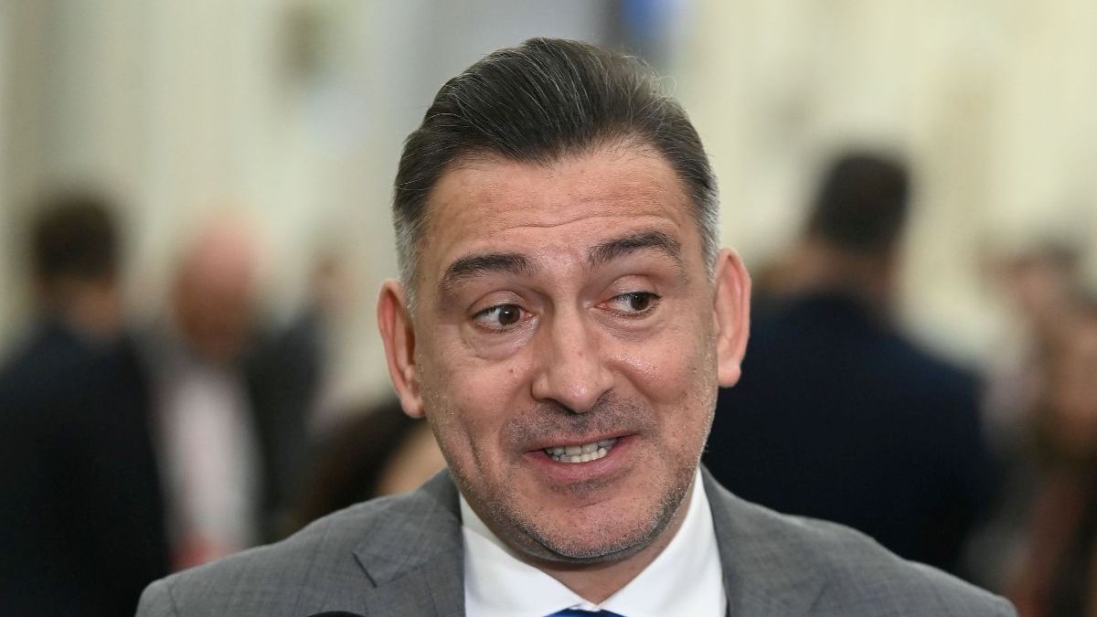 Ilie Dumitrescu a reacționat imediat după ce a văzut echipa de start a FCSB-ului pentru meciul cu Lyon