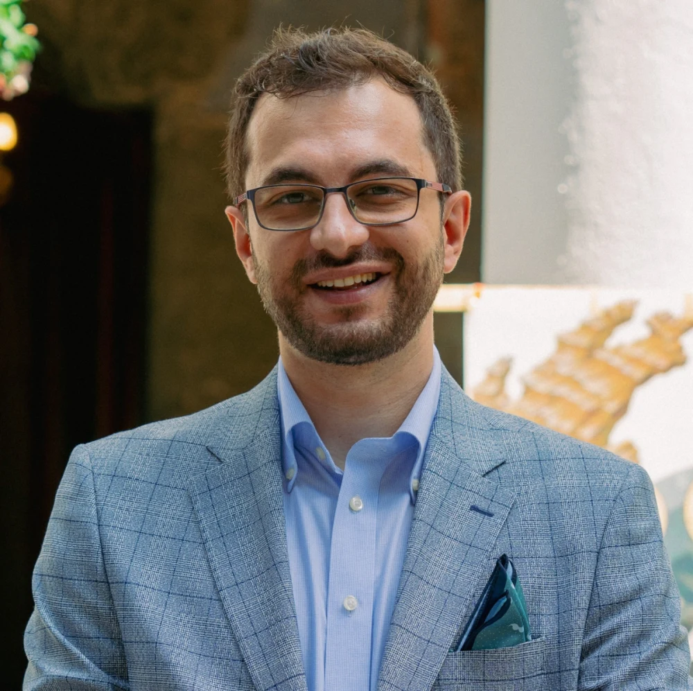 Cine e Paul Ispas, candidatul independent care vrea la Cotroceni. „Am înghețat pentru apărarea parcursului european al României”