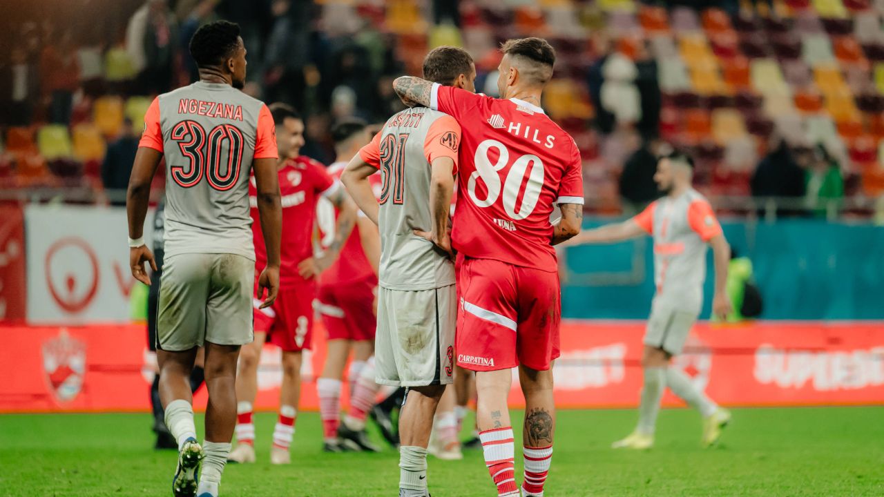 Absență importantă din primul 11 al lui FCSB! Cum arată echipele de start în ”eternul derby”