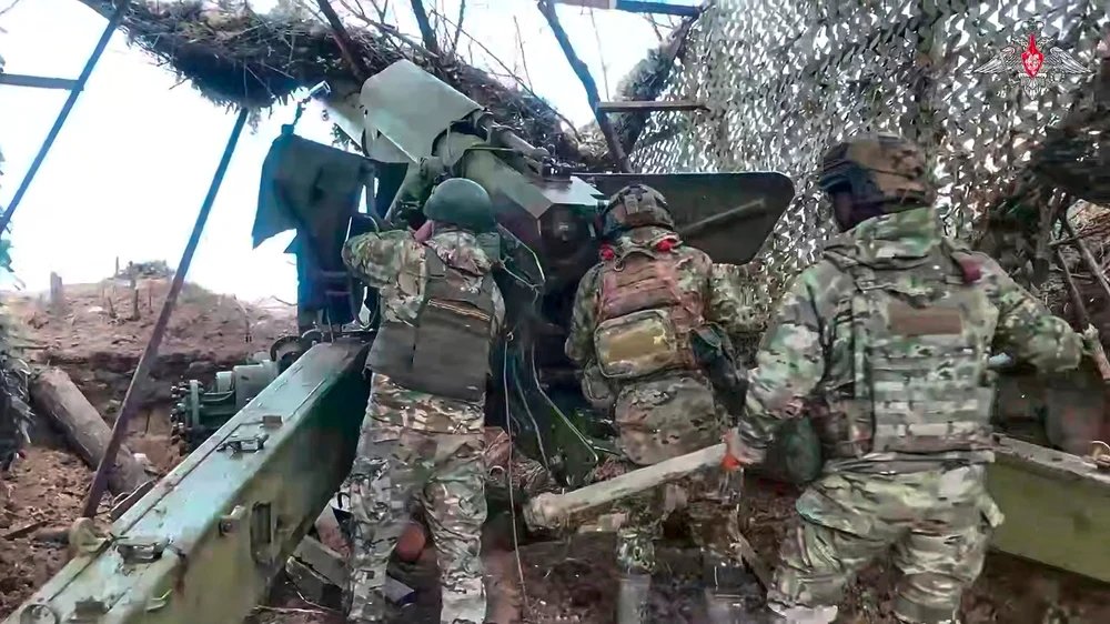 Soldații ruși terorizează satele de graniță: „Merg cu tancurile să ia votcă”