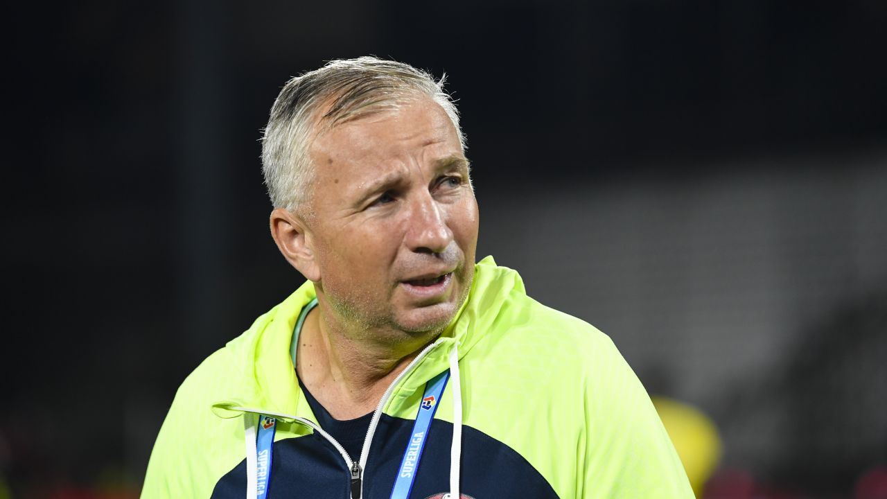 Cum și-a numit Dan Petrescu jucătorii la conferința de presă: ”Asta e opinia mea”