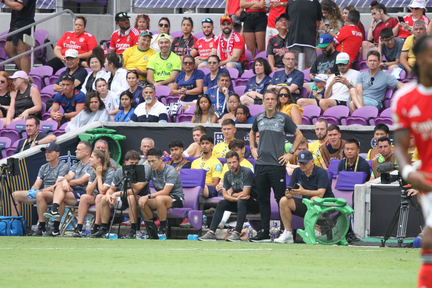 Jucătorii au cerut ca antrenorul să fie dat afară, după cea mai mare surpriză de la Mondialul Cluburilor: ”Ori el, ori noi”