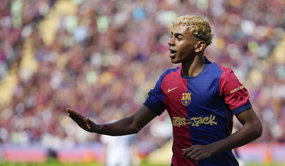 Două staruri de la PSG și de la Barcelona își dispută Balonul de Aur în 2025