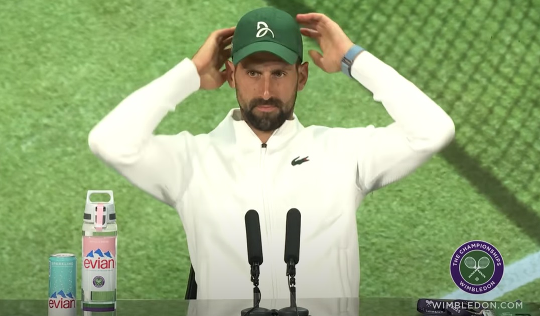 Învins clar de Sinner, Djokovic a intrat în sala de conferințe și a făcut marele anunț