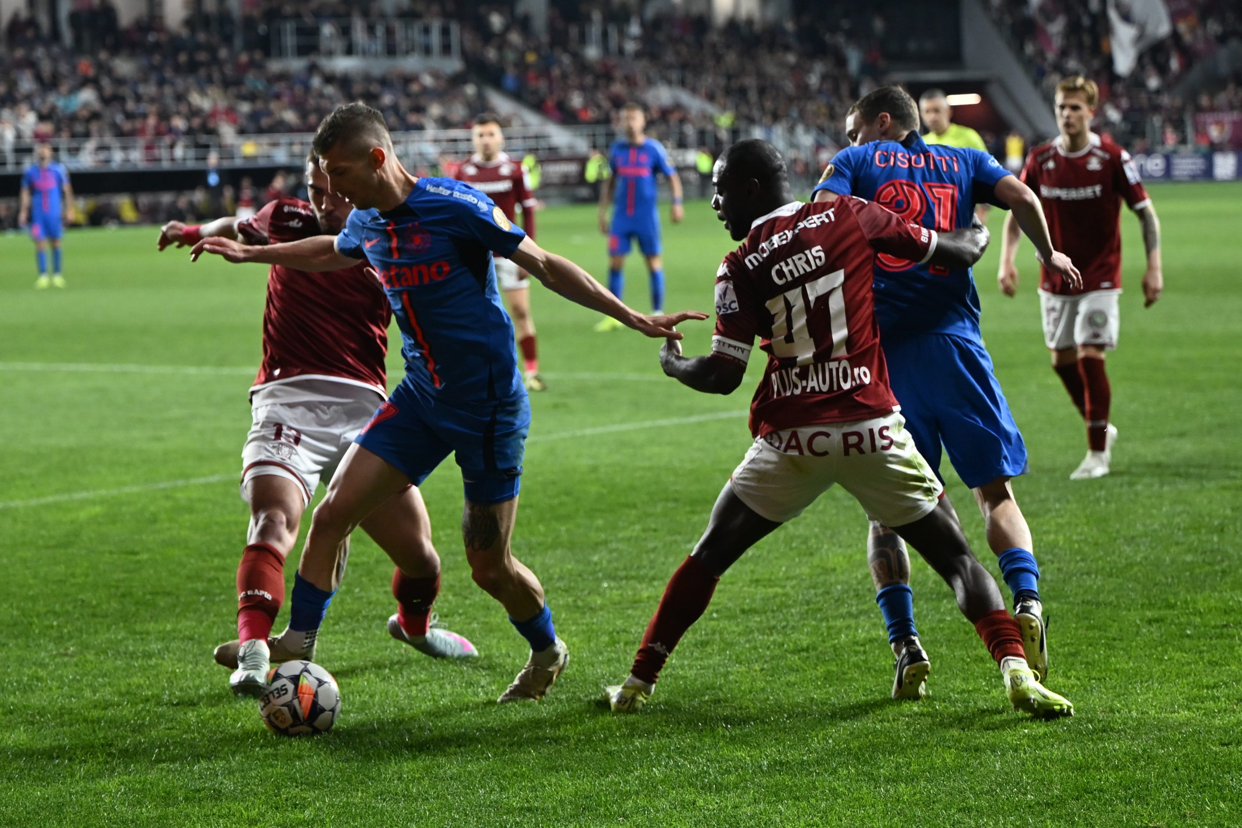 Rapid -ul etapei cu numărul 6 din SuperLigă. ECHIPELE