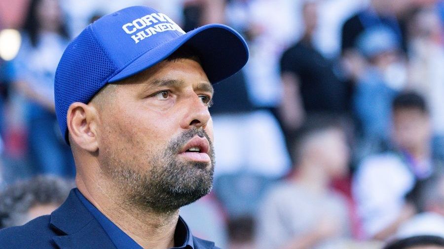 Vi-l amintiți pe Florin Maxim? Antrenorul Corvinului Hunedoara, reușită rară în fotbalul românesc