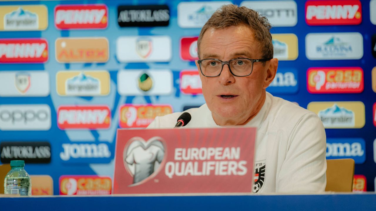Ralf Rangnick a explodat la conferință după eșecul cu România: ”La întrebarea asta să răspunzi tu! Nu am venit aici cu nasul pe sus”