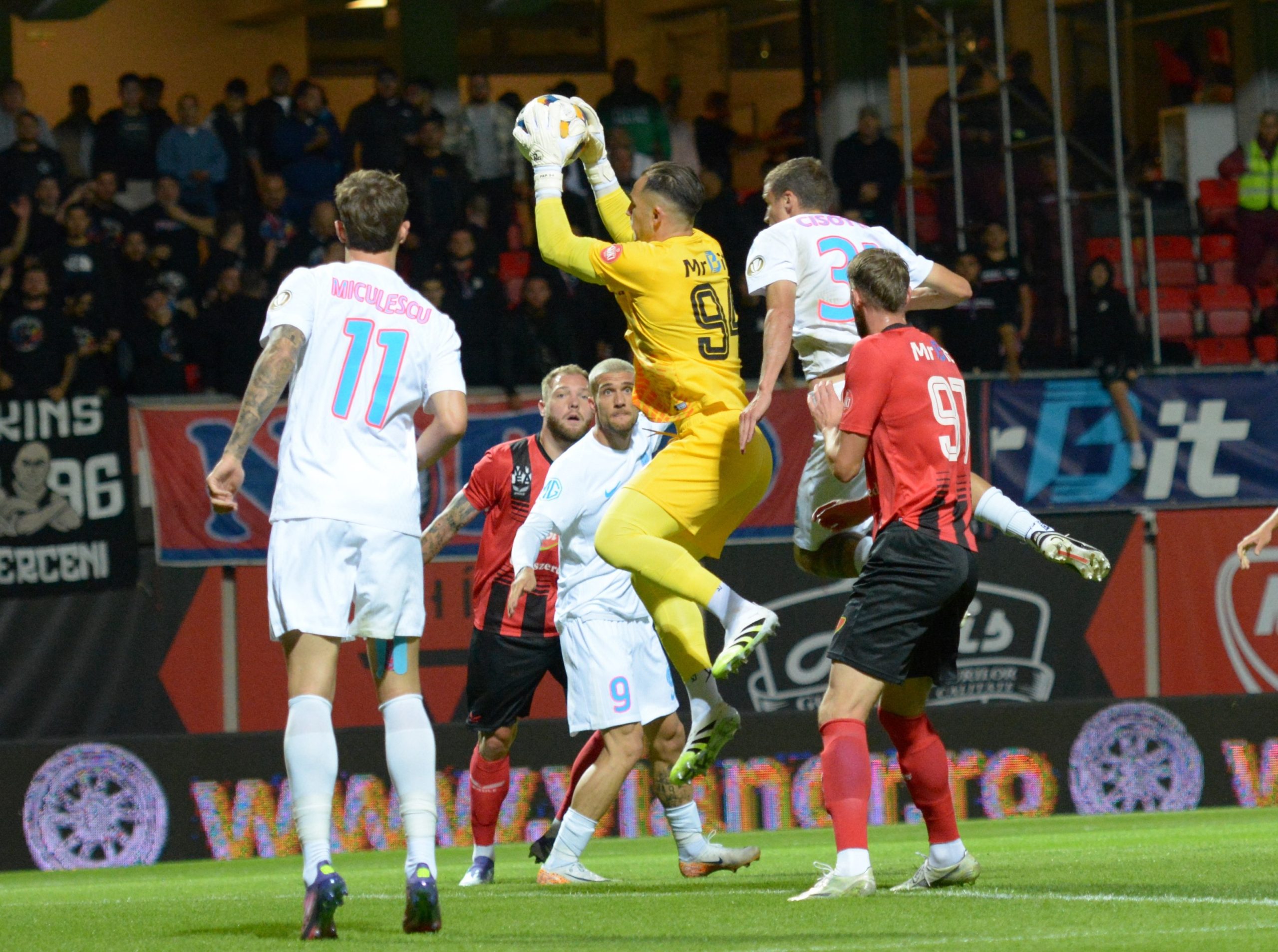 I-a exasperat pe cei de la FCSB în remiza cu Csikszereda, iar la final a spus-o direct: ”Mai puteam marca!”