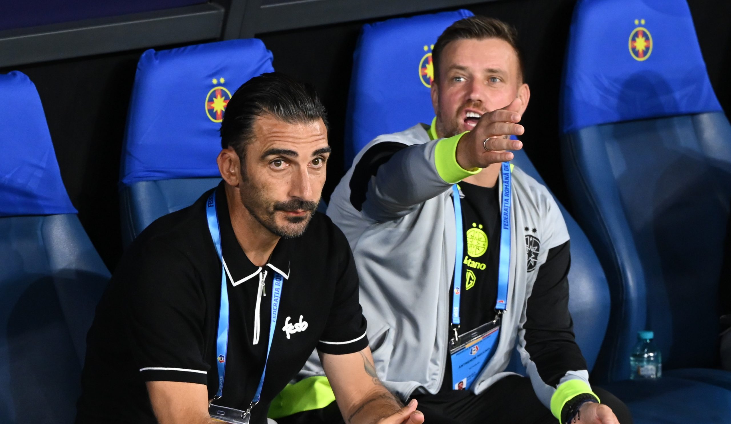 A intrat în direct și a avut două ținte: Pintilii și Charalambous! Nu i-a menajat pe antrenorii de la FCSB