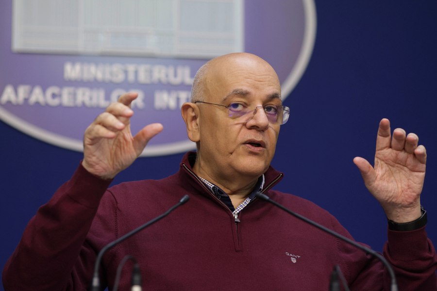 Raed Arafat cere prudență în trafic și atenție sporită acasă. „Sunt condiții de ceață, atenție la depășiri și viteză”