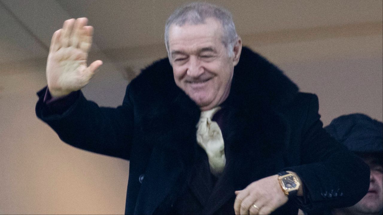 OUT de la FCSB! Primul jucător a plecat deja, dar alții pot urma după el