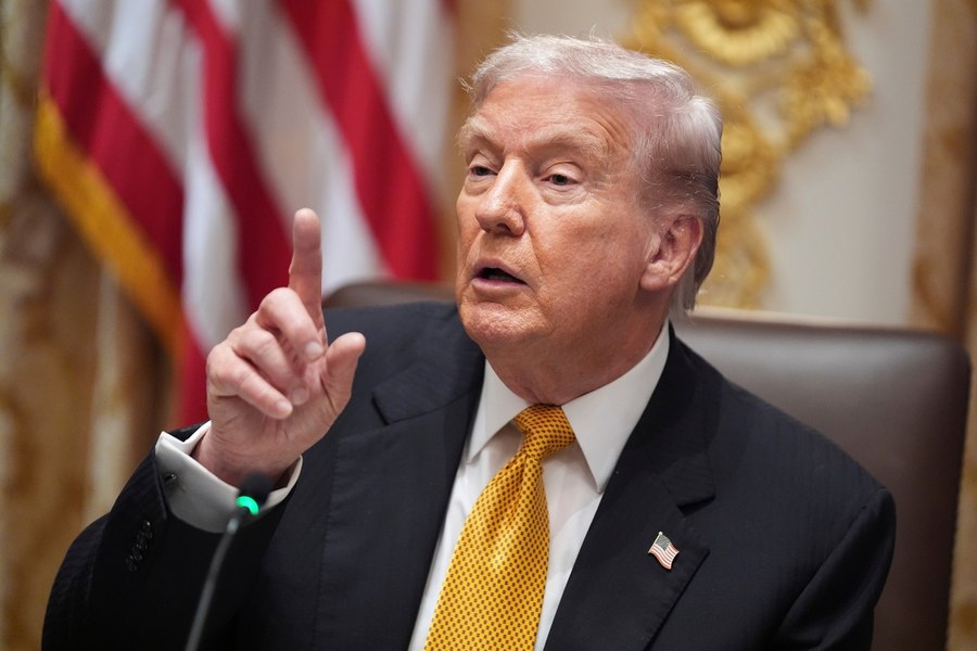 Trump a anunțat că SUA vor dobândi suveranitate asupra terenului pe care vor fi amplasate bazele militare din Groenlanda